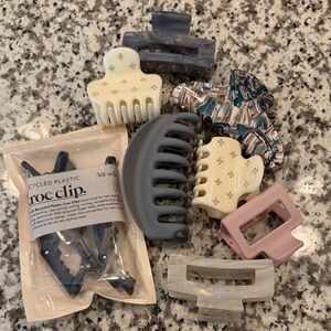 Kitsch Hair Accessories Set - Cream, Gray, Pink, Black